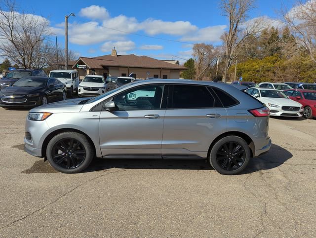 Certified 2023 Ford Edge ST-Line image 12