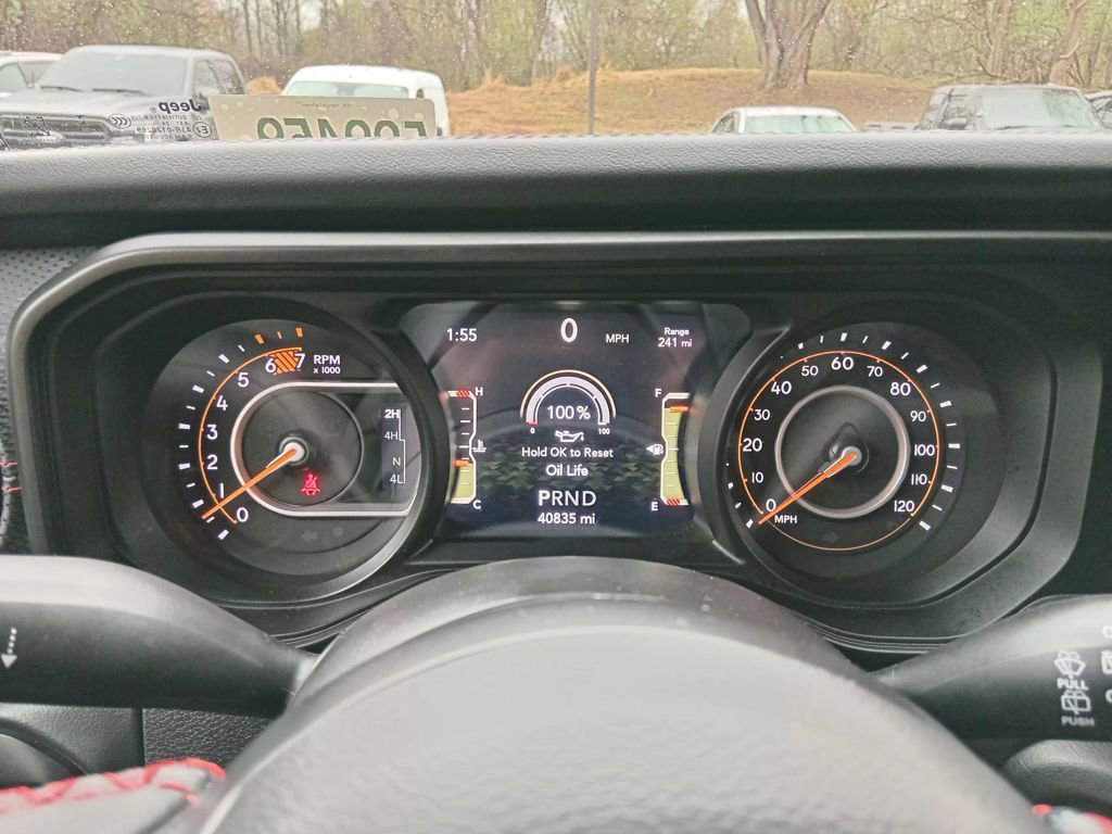 Used 2024 Jeep Wrangler Unlimited Rubicon AWD/4WD image 26