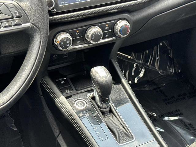Used 2024 Nissan Kicks SV FWD image 13