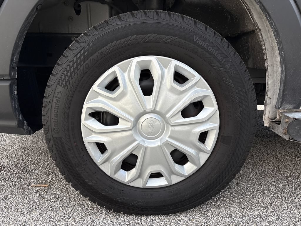 Certified 2025 Ford Transit 250 Low Roof w/ Exterior Upgrade Package RWD image 14