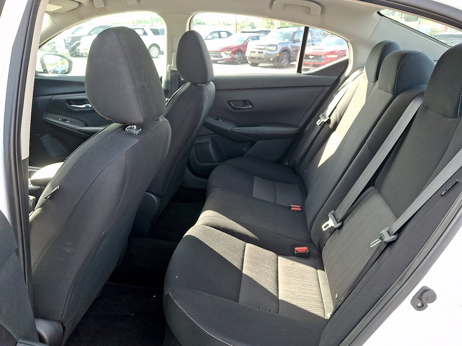 Used 2024 Nissan Sentra SV FWD image 9