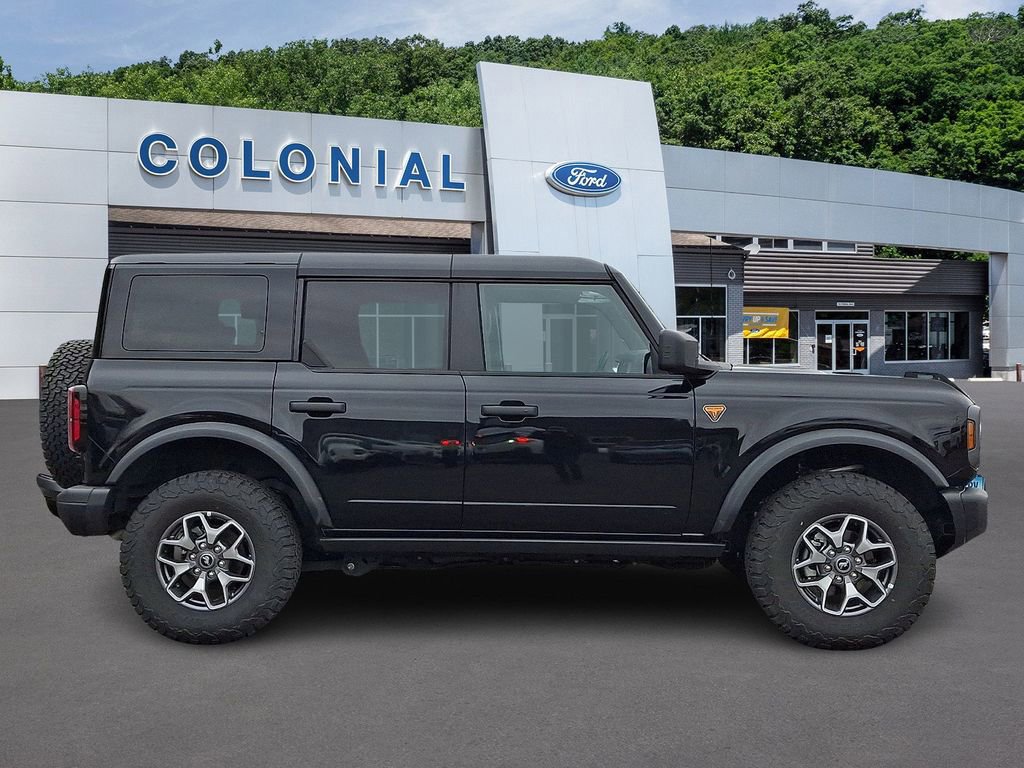 Certified 2025 Ford Bronco Badlands AWD/4WD image 5