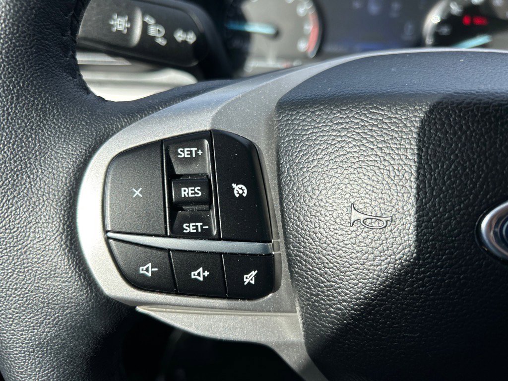 Certified 2023 Ford Explorer XLT image 25