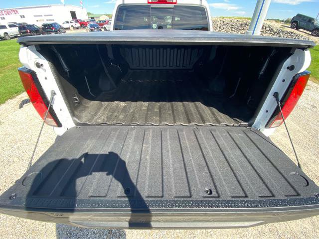 Used 2024 Chevrolet Colorado Trail Boss w/ Advanced Trailering Package AWD/4WD image 7