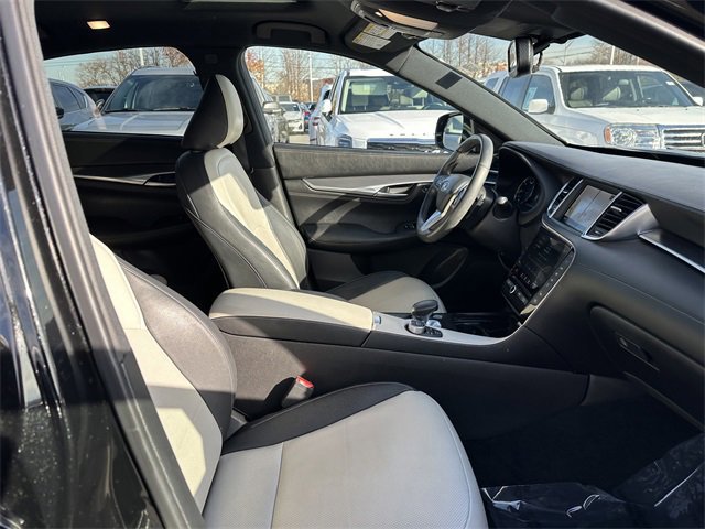 Used 2022 INFINITI QX55 Essential w/ Proassist Package image 34
