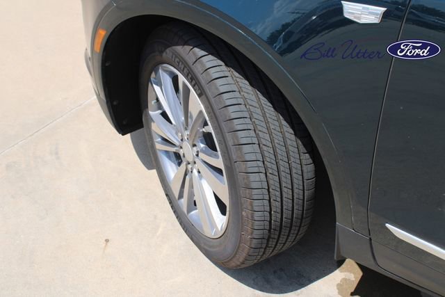 Used 2025 Cadillac XT5 Premium Luxury w/ Technology Package image 9