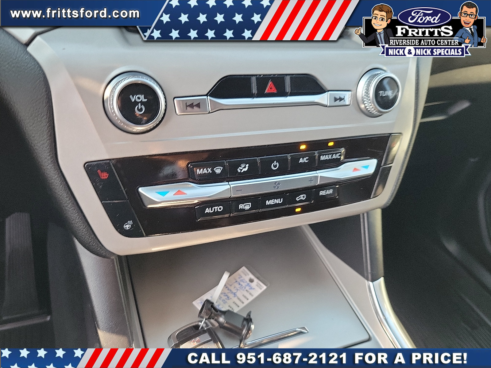Certified 2023 Ford Explorer XLT w/ Equipment Group 202A RWD image 9