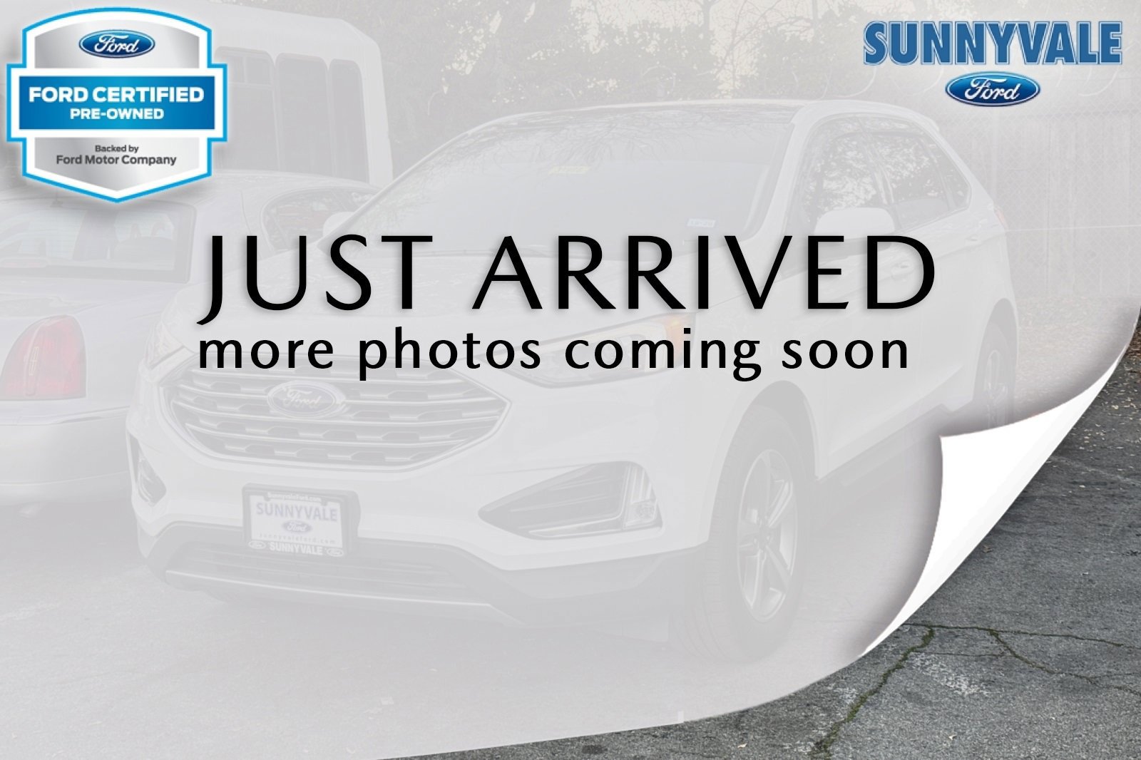 Certified 2022 Ford Edge SEL w/ Convenience Package image 2