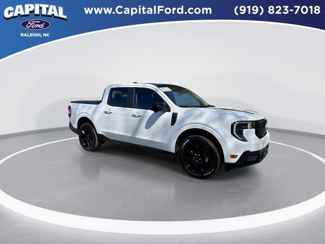 Certified 2025 Ford Maverick Lariat w/ Black Appearance Package image 8
