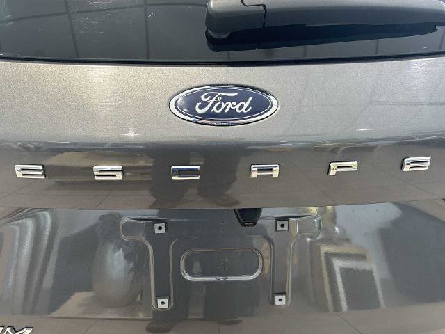 Certified 2024 Ford Escape Platinum image 30