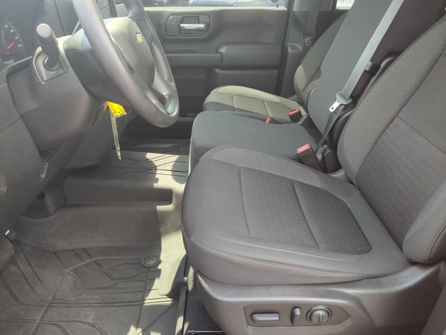 Used 2022 Chevrolet Silverado 2500 Custom w/ Custom Value Package AWD/4WD image 13