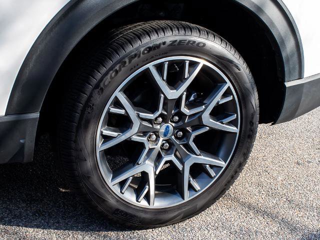 Certified 2025 Ford Explorer Platinum w/ Ultimate Package image 6