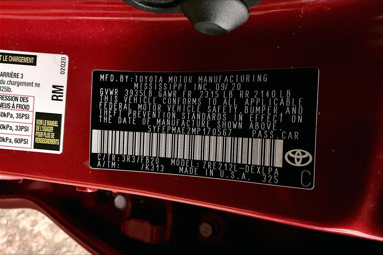 Used 2021 Toyota Corolla LE image 32