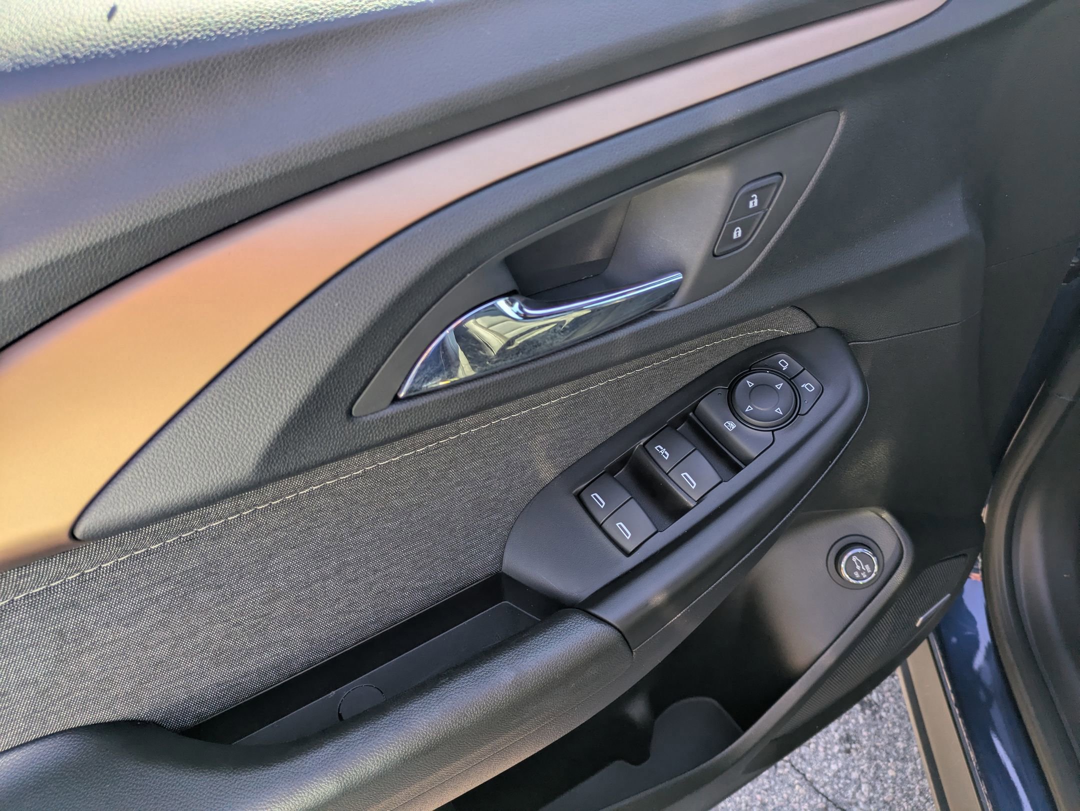 Used 2023 Chevrolet TrailBlazer ACTIV w/ Sun and Liftgate Package image 14