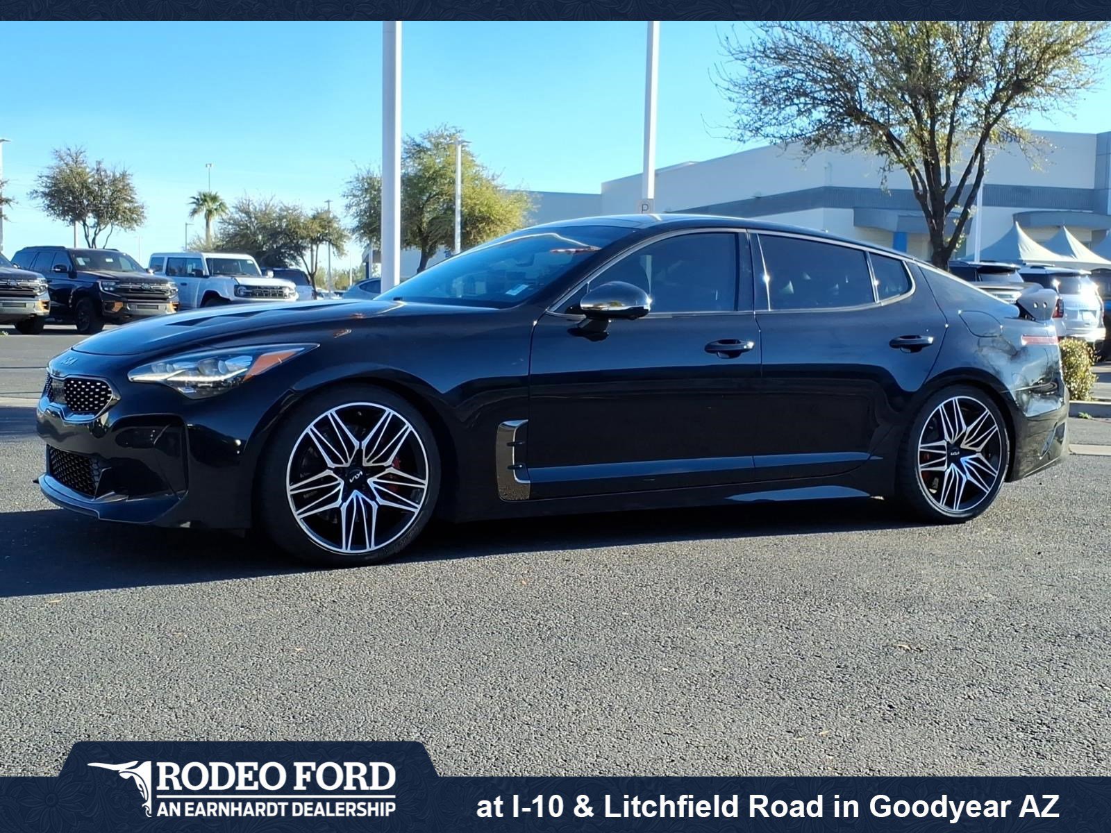 Used 2022 Kia Stinger GT2 image 7