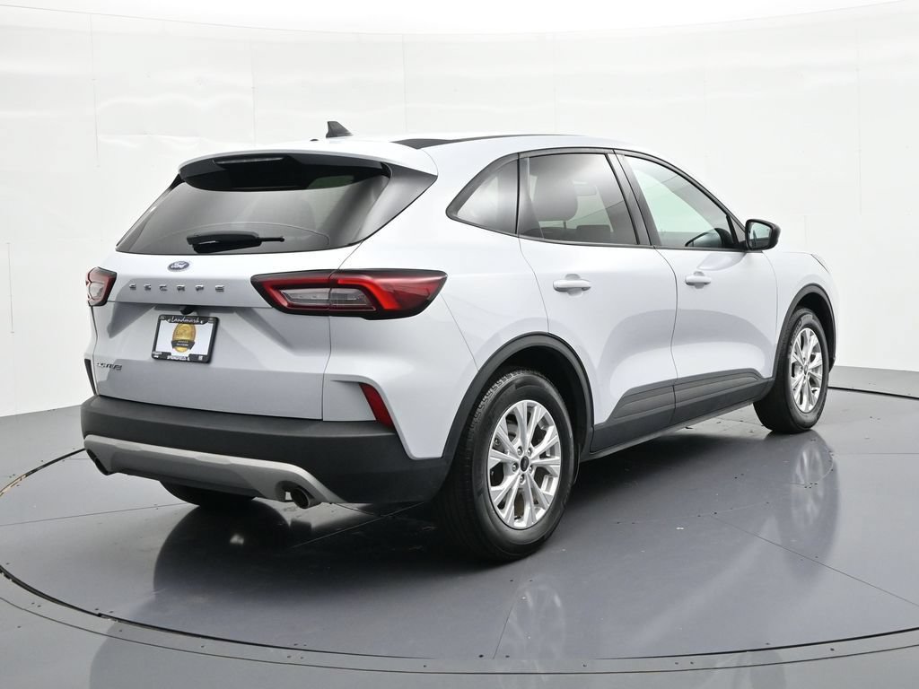 Certified 2025 Ford Escape Active FWD image 6