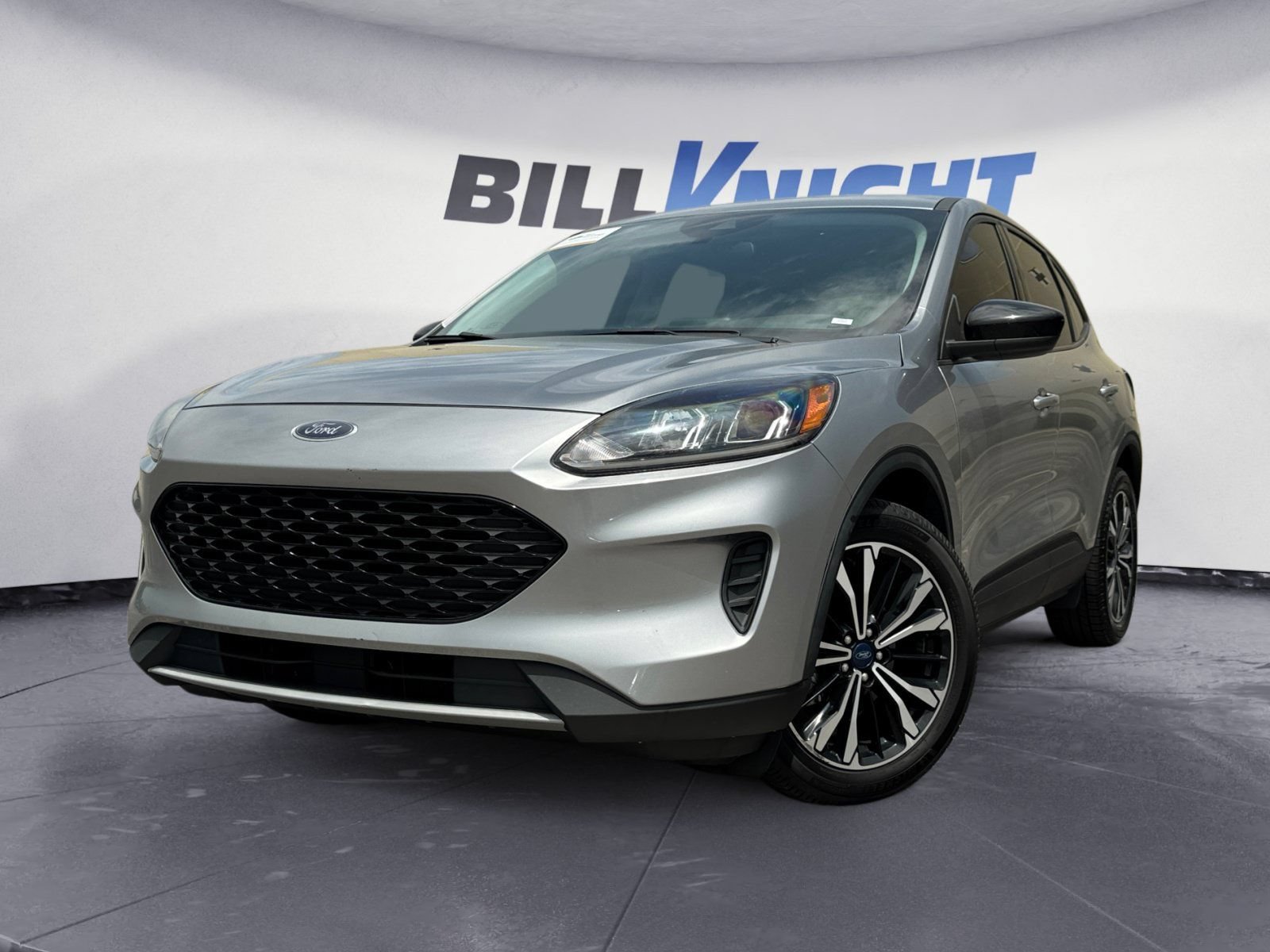 Certified 2021 Ford Escape SE w/ SE Sport Appearance Package FWD image 1