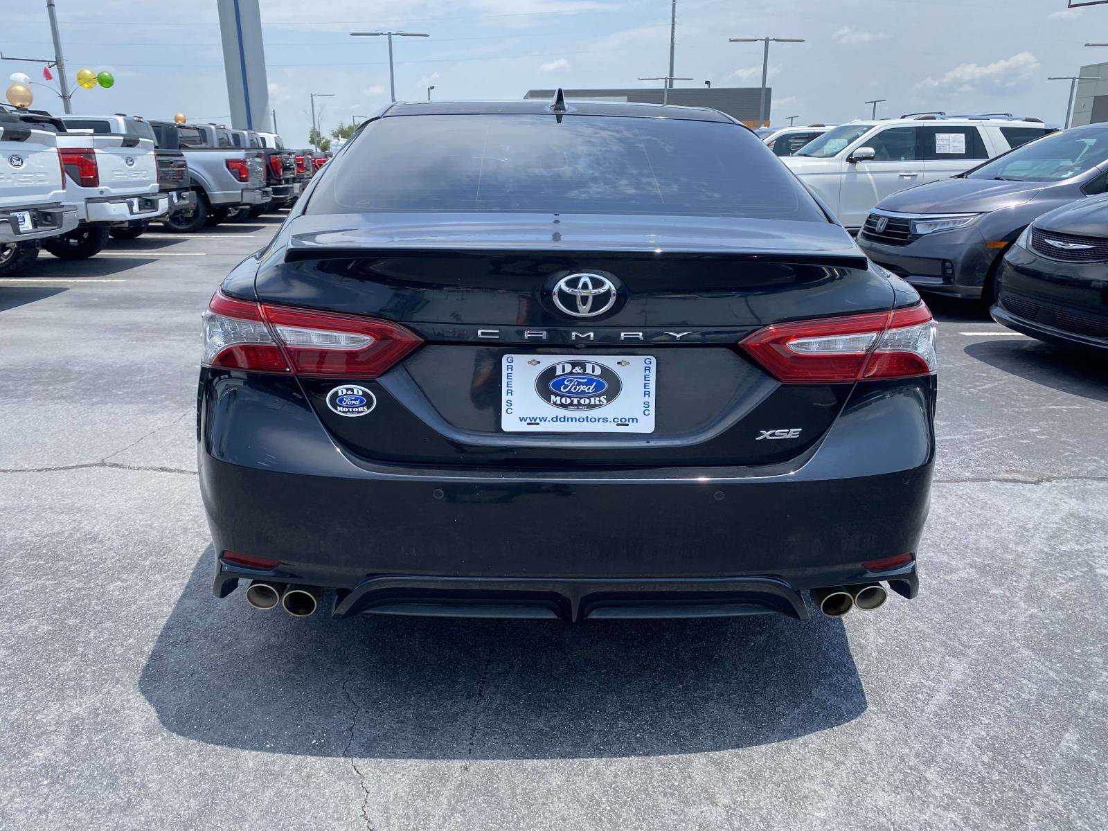 Used 2018 Toyota Camry XSE w/ Driver Assist Package FWD image 6
