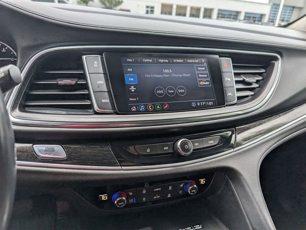 Used 2021 Buick Enclave Avenir w/ Avenir Technology Package AWD/4WD image 14