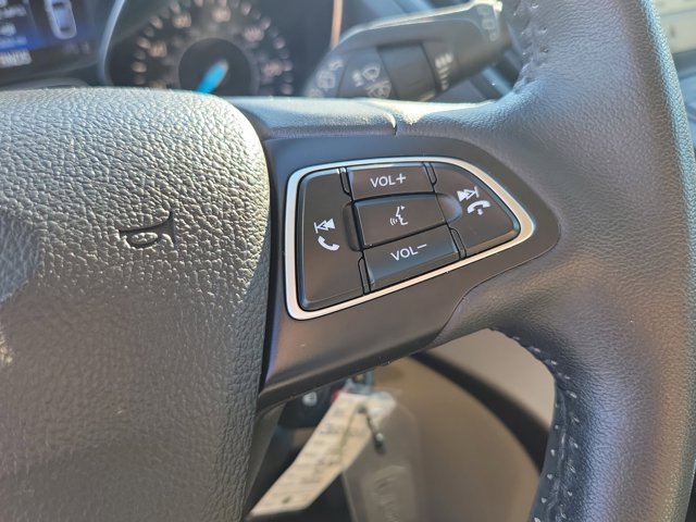 Certified 2018 Ford Escape SEL w/ Ford Safe & Smart Package image 22