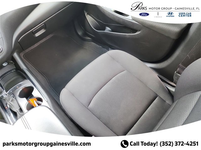 Used 2024 Chevrolet Malibu LT image 12