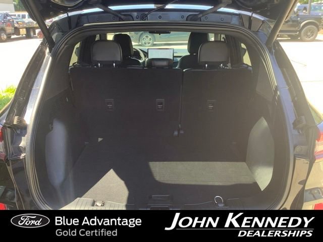 Certified 2023 Ford Escape ST-Line w/ Tech Pack #1 AWD/4WD image 33