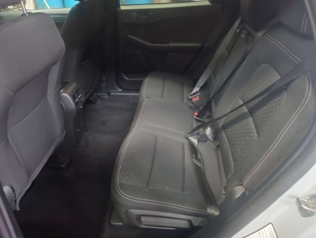 Certified 2025 Ford Escape Active AWD/4WD image 22