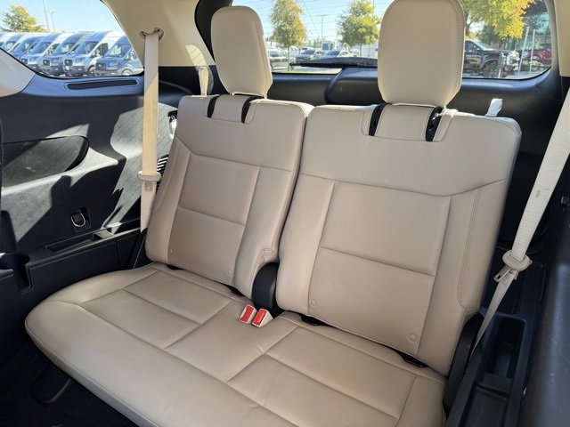 Certified 2020 Ford Explorer XLT w/ Equipment Group 202A image 23