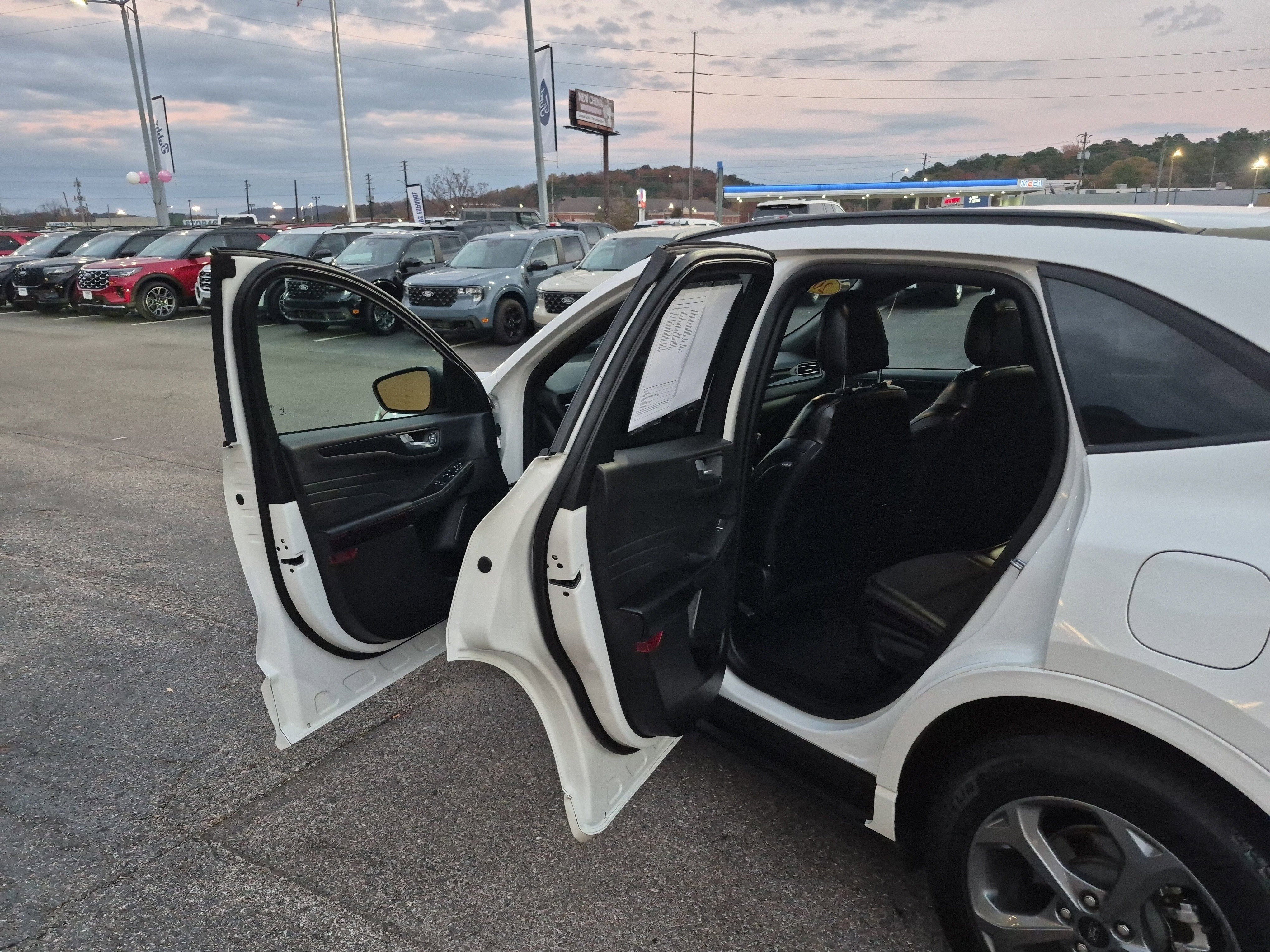 Certified 2024 Ford Escape ST-Line w/ Equipment Group 301A image 15