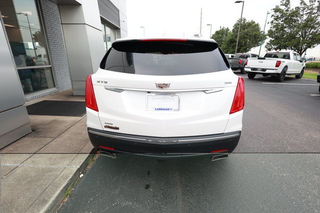 Used 2017 Cadillac XT5 Premium Luxury AWD/4WD image 6