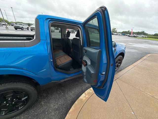 Certified 2022 Ford Maverick Lariat w/ Lariat Luxury Package AWD/4WD image 18
