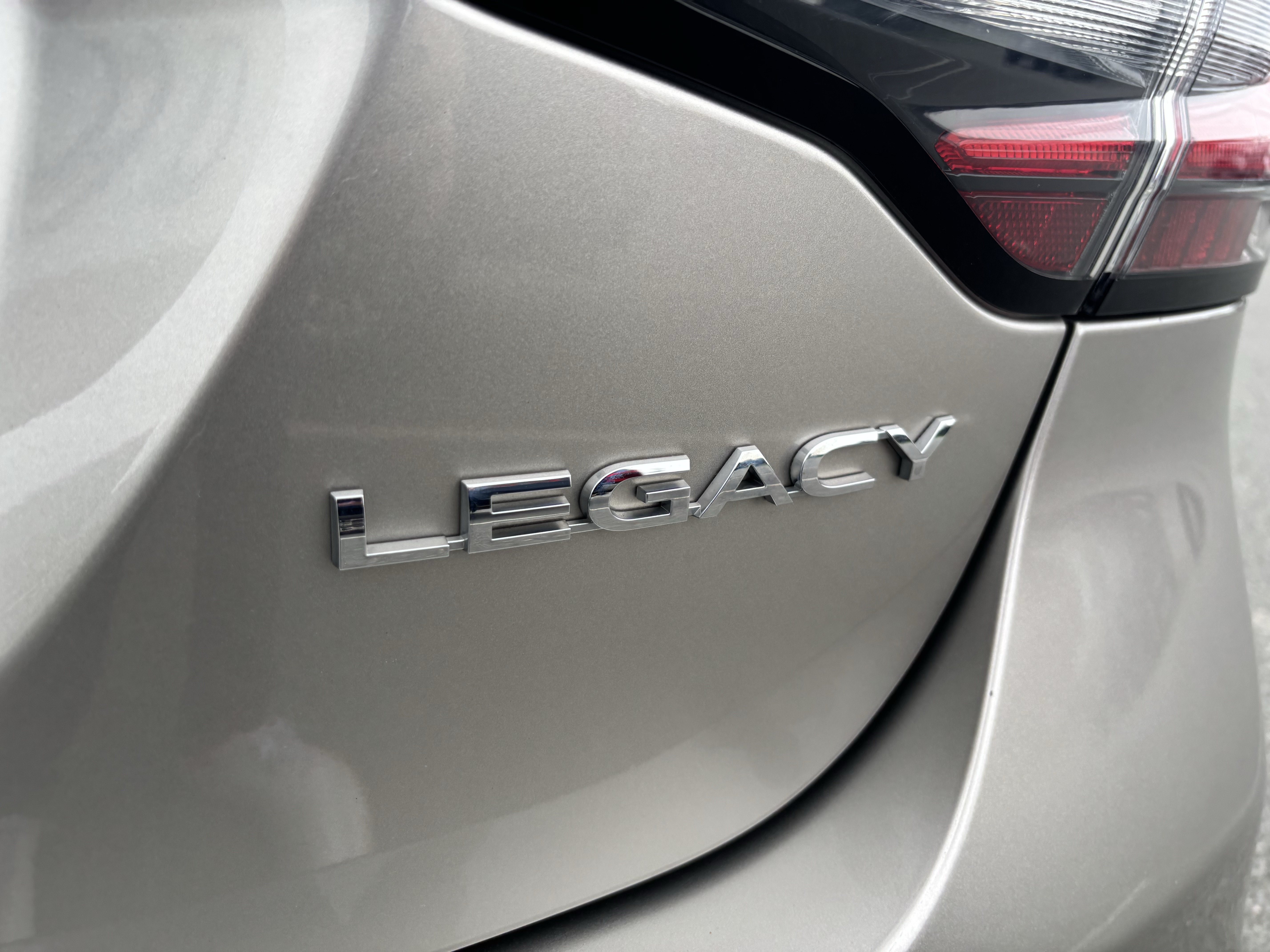 Used 2020 Subaru Legacy Premium AWD/4WD image 35