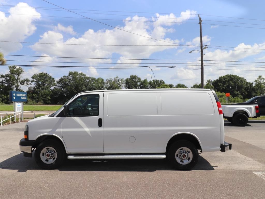 Used 2024 GMC Savana 2500 w/ Driver Convenience Package RWD image 8