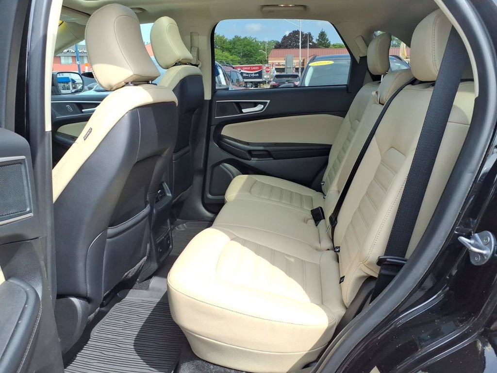 Certified 2024 Ford Edge SEL w/ Convenience Package AWD/4WD image 10