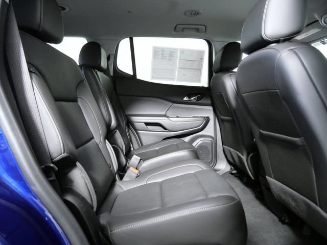 Used 2023 GMC Acadia SLT w/ Preferred Package AWD/4WD image 13