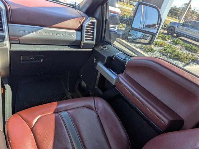 Certified 2021 Ford F250 Platinum w/ FX4 Off-Road Package image 17