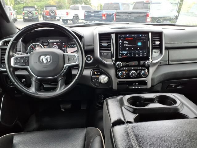 Used 2023 RAM 1500 Laramie AWD/4WD image 5