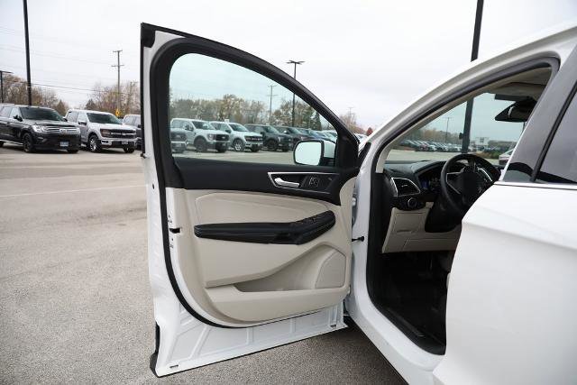 Certified 2024 Ford Edge Titanium w/ Titanium Elite Package image 18