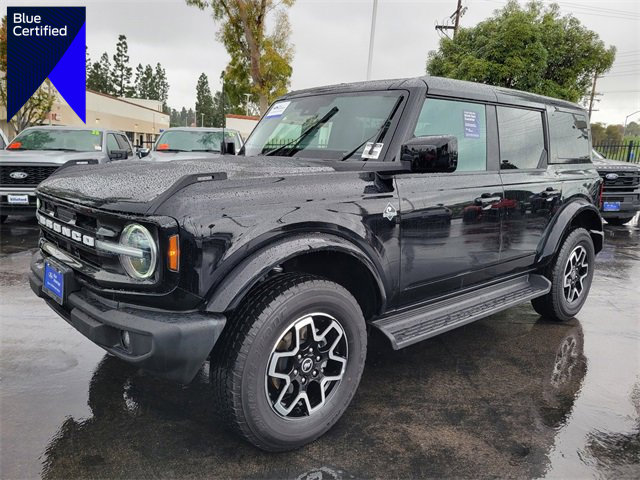 Certified 2025 Ford Bronco Outer Banks image 1