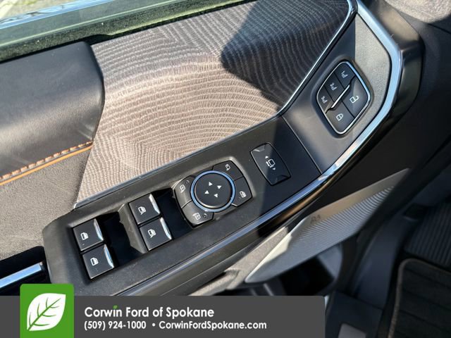 Certified 2024 Ford F350 Platinum image 27