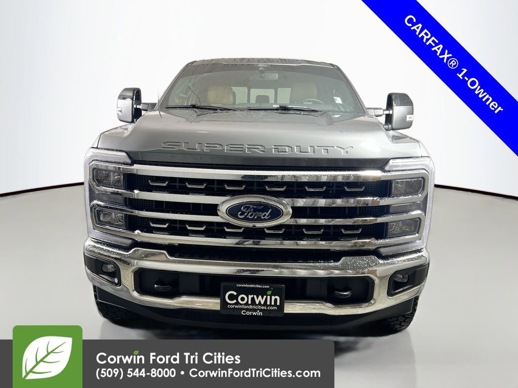 Certified 2024 Ford F350 Lariat w/ FX4 Off-Road Package image 4
