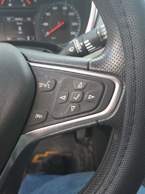 Used 2019 Chevrolet Equinox LS w/ LS Convenience Package image 37