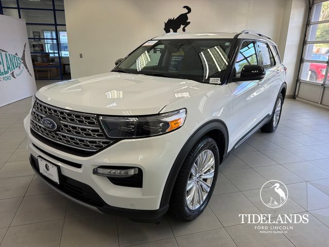 Certified 2023 Ford Explorer Limited w/ Equipment Group 301A RWD image 4
