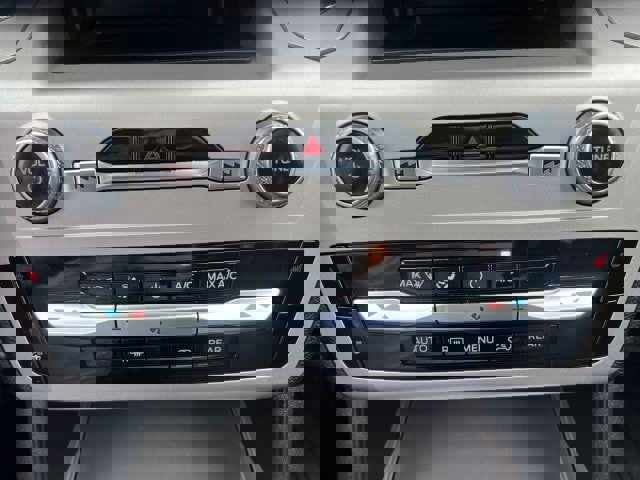 Certified 2022 Ford Explorer XLT w/ Equipment Group 202A image 17