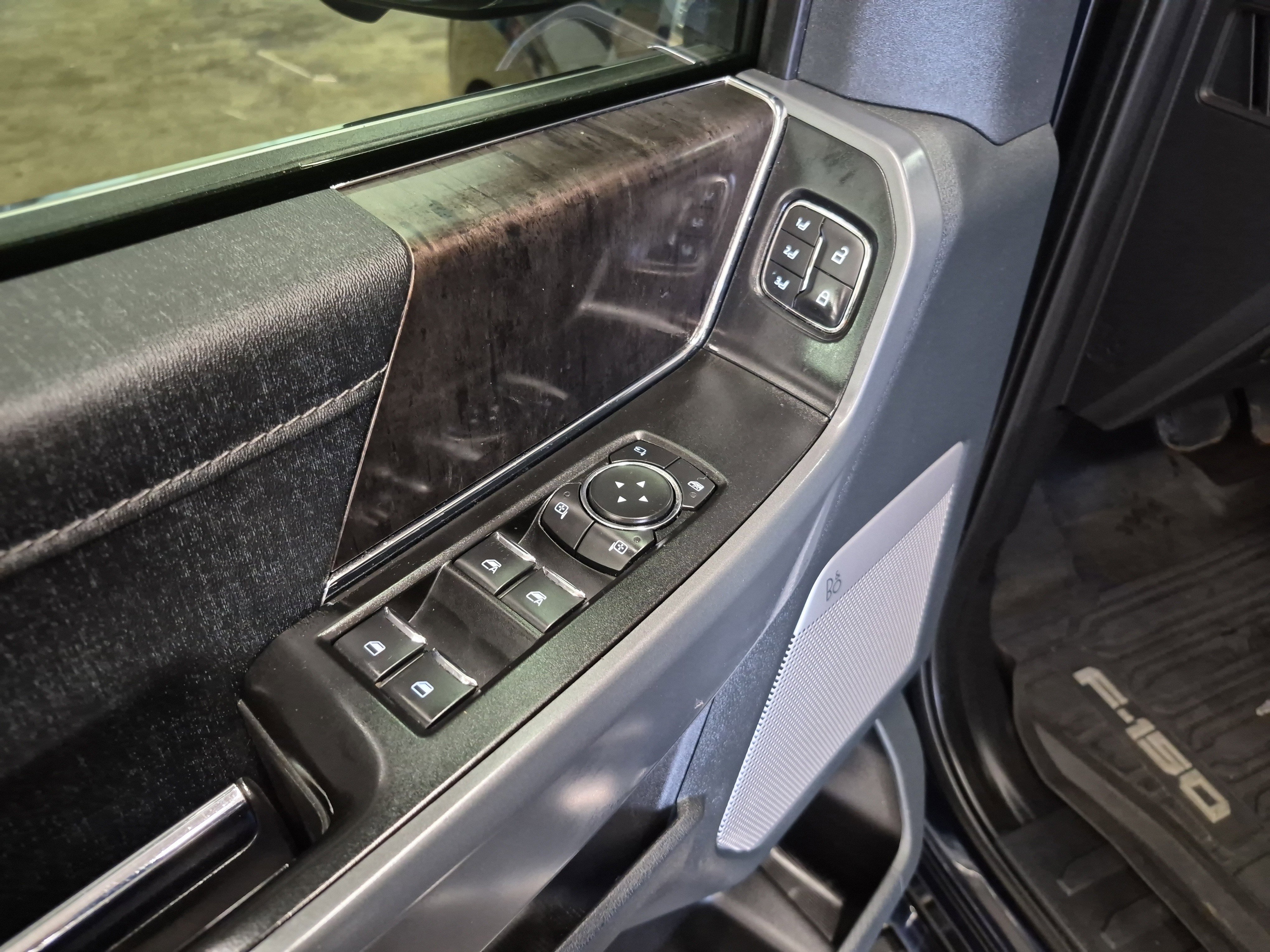 Certified 2021 Ford F150 Lariat AWD/4WD image 13