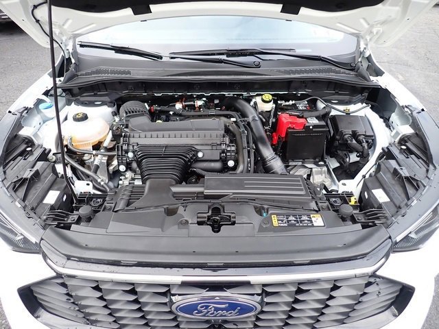 Certified 2024 Ford Escape Platinum image 13