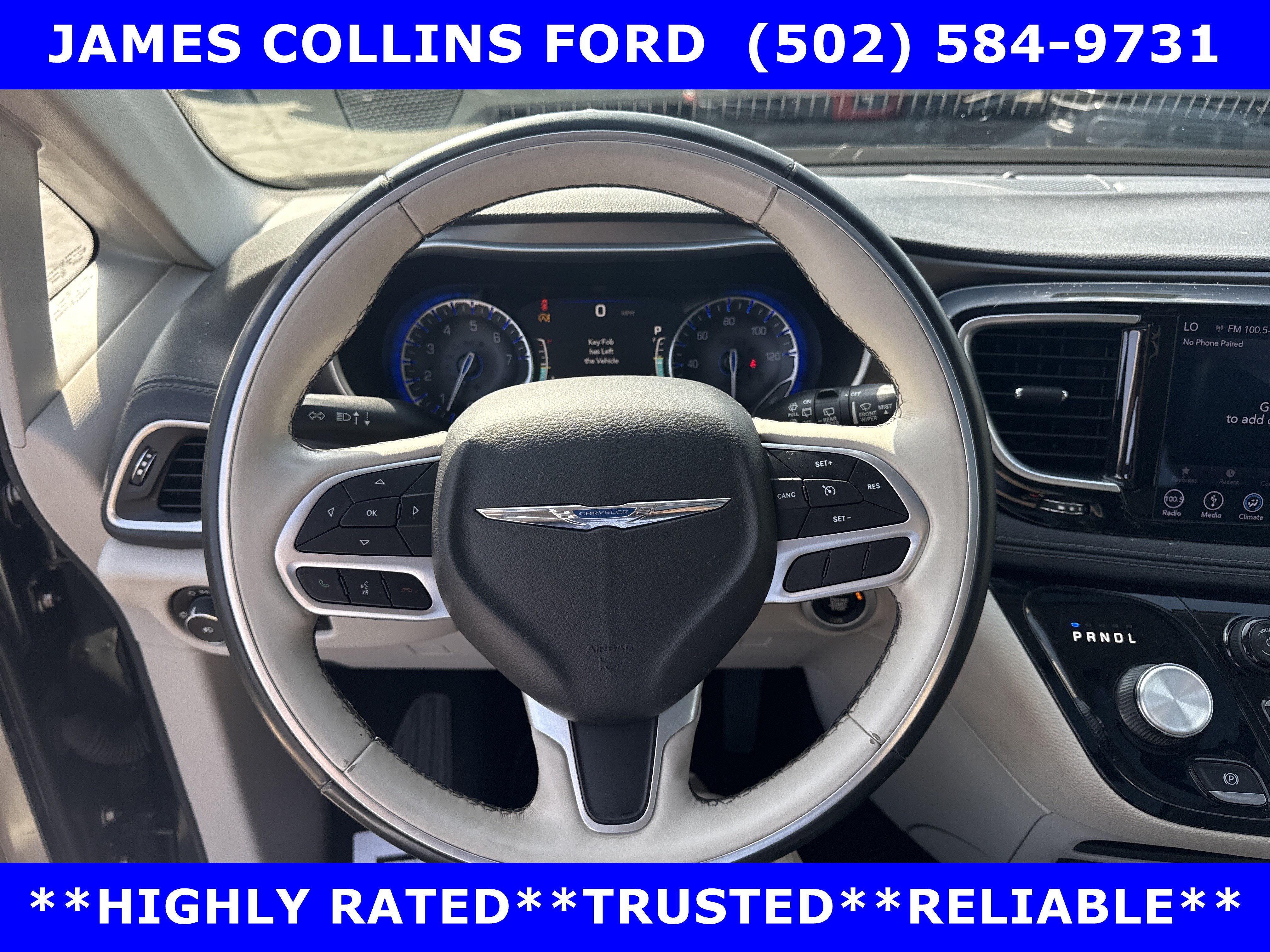 Used 2018 Chrysler Pacifica Limited FWD image 31