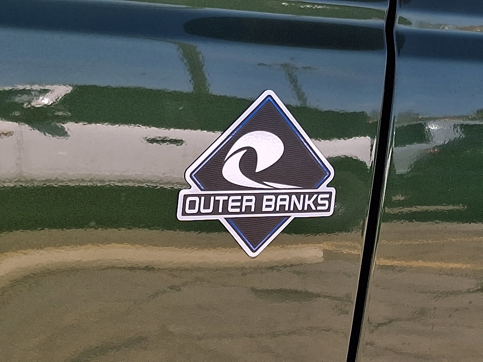 Certified 2025 Ford Bronco Outer Banks w/ Black Appearance Package image 30