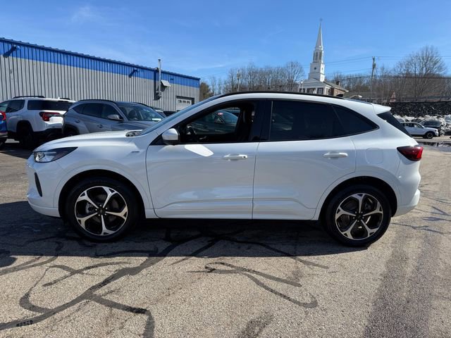 Certified 2023 Ford Escape ST-Line Select w/ Tech Pack #2 image 11