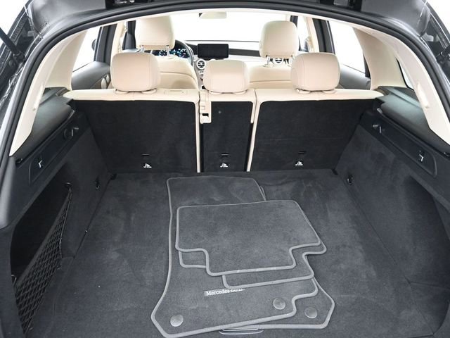 Used 2021 Mercedes-Benz GLC 300 GLC 300 image 26